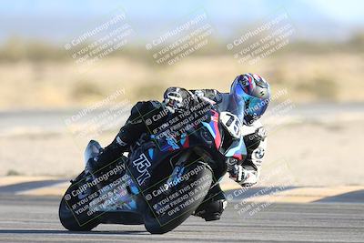 media/Dec-07-2025-CVMA (Sun) [[3e7d2de5dc]]/Race 10-Formula 40 Open/